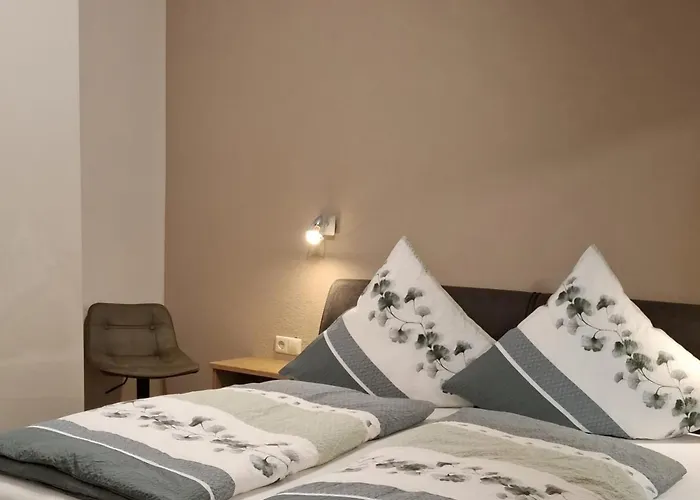 Zum Weingutsmuseum بيت ضيافة كوتشيم