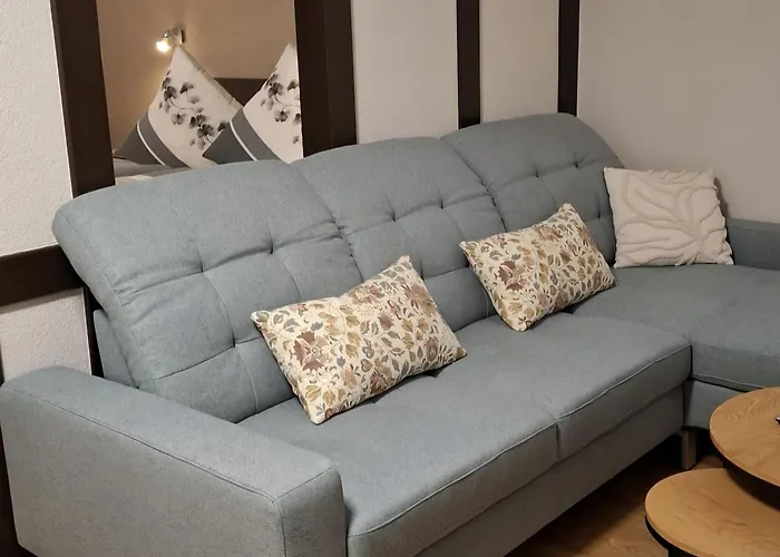 Zum Weingutsmuseum 3*